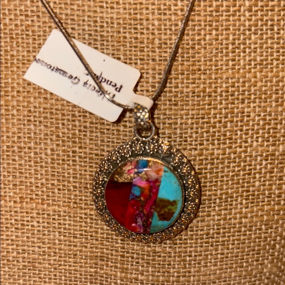 Multicolor Pendant Necklace
